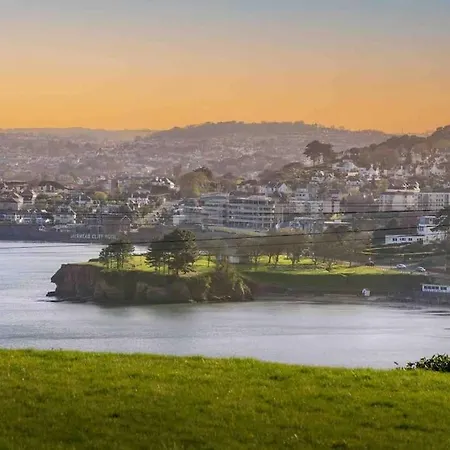 Ground Floor Sea View Apartment Private Terrace Torquay Exterior photo