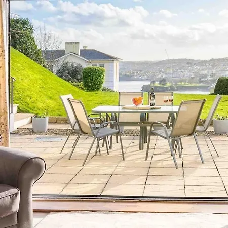 Ground Floor Sea View Apartment Private Terrace Torquay Exterior photo
